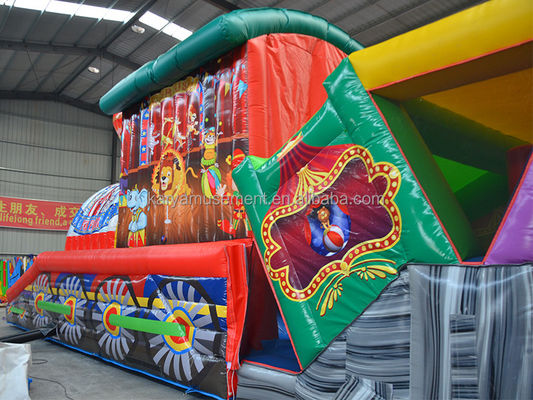 Entretenham as crianças com este Circo de Obstáculos Inflável no Parque de Diversões da Cidade da diversão