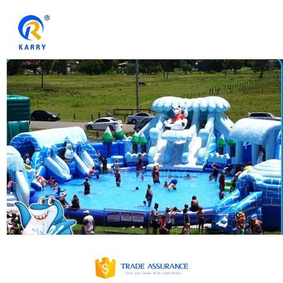 Blower incluído Urso Polar Parque aquático inflável 15x15m Ideal para atividades de verão