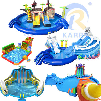 Parque aquático inflável personalizável Parque aquático móvel com capacidade máxima de 100-500 kg