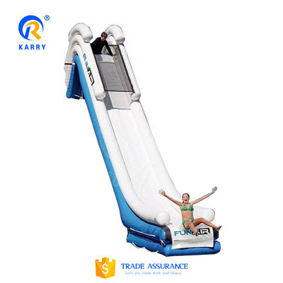 Transforme o seu parque aquático com o nosso parque de diversões inflável e os kits de reparação incluídos