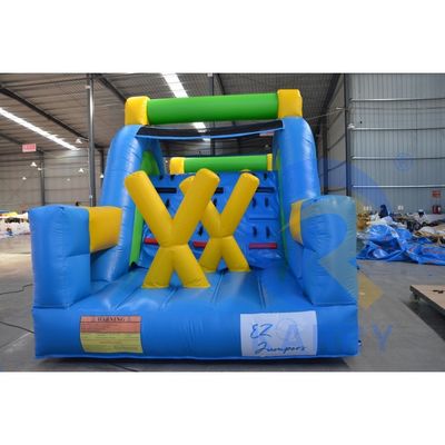 Curso de obstáculos inflável de tamanho personalizado e jogos esportivos para crianças no quintal exterior