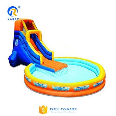 Entretenimento Flutuante na Água Parque de Deslizamentos de Água para Crianças com Piscina e Splash