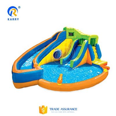 Entretenimento Flutuante na Água Parque de Deslizamentos de Água para Crianças com Piscina e Splash