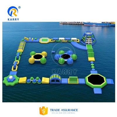 Parque aquático inflável de entretenimento com kit de reparação e sopro Capacidade máxima 100-500 kg
