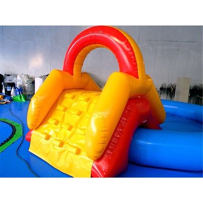 Piscina inflável de cores personalizadas flutua para um bom tempo