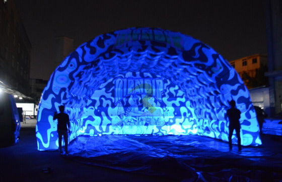 Campo de Jogos ao Ar Livre Tenda de entrada de túnel inflável LED colorida para promoção de eventos