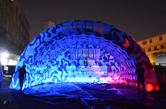 Campo de Jogos ao Ar Livre Tenda de entrada de túnel inflável LED colorida para promoção de eventos