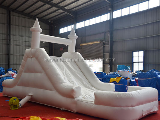 Slide de castelo inflável combinação de slide de gás branco com soprador C / E ou U / L padrão
