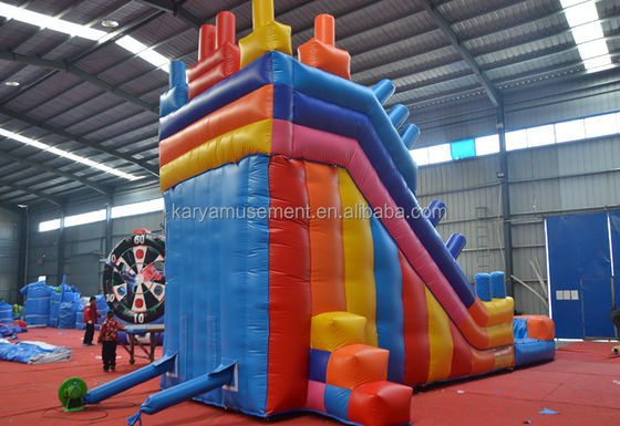 2023 Infláveis de exterior personalizados PVC Blocos de construção coloridos Slide de salto no ar