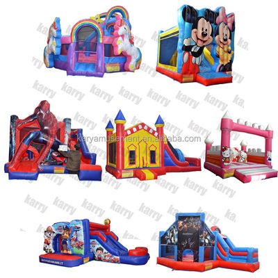 Parque aquático inflável Fun City Combo com curso de obstáculos e tema do Parque Bob Esponja