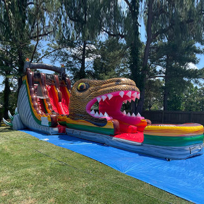 Slide de salto de PVC inflável com tema Jurassic Dinosaur Slide de água com piscina