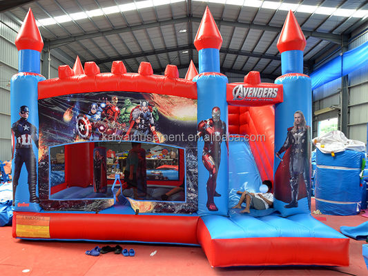 Jogos infláveis para crianças no exterior ou no interior Castelo A-vengers