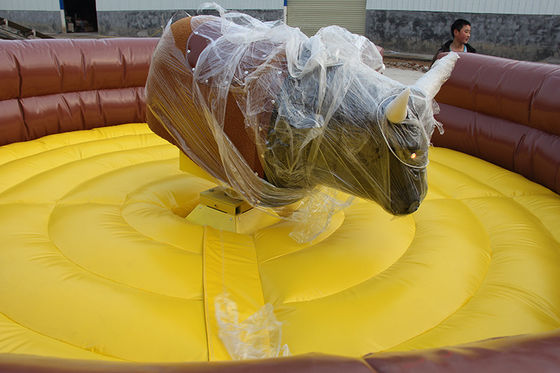 Jogo de corrida de touros mecânico para competição