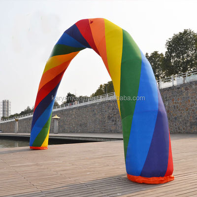 Eventos de empresa personalizados Arco inflável ao ar livre com publicidade com tema de golfinho