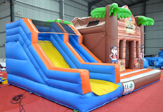 Melhore seu playground com casa de saltos de cabine de madeira infantil e combo de escorregador inflável