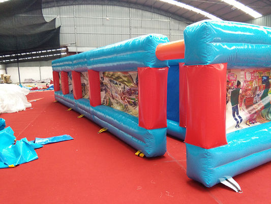 Parque de diversões ao ar livre Unisex Labirinto inflável para atividades esportivas de formação de equipas