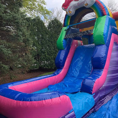 Brinquedos infláveis para crianças Rainbow Unicorn Trampoline Castle Inflatable Bounce House com Slide