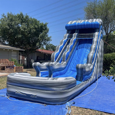 Aluguer comercial ao ar livre Slide aquático cinza de mármore PVC azul com piscina e salto de salto