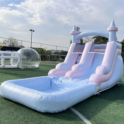 Entretenimento interior e exterior Deslizamento de água inflável de cor clara com piscina