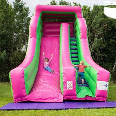 Grande escorrega seca inflável em cores personalizadas para ocasião comercial no parque aquático