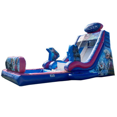 Capacidade máxima 100-500 kg Casa de salto inflável com tema congelado Slide de água com piscina grande