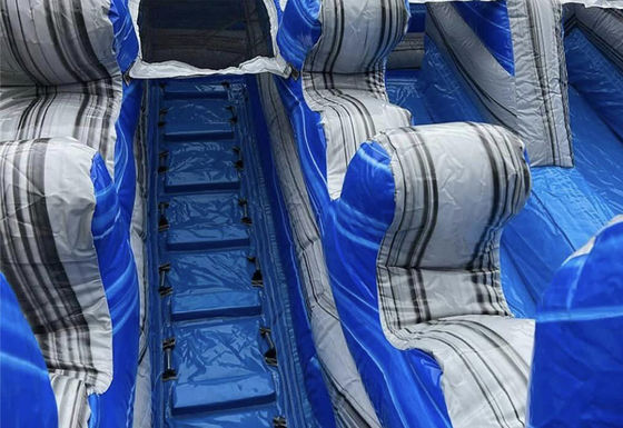 Tamanho personalizado Slide de água inflável com Slide de tubarão grande e piscina