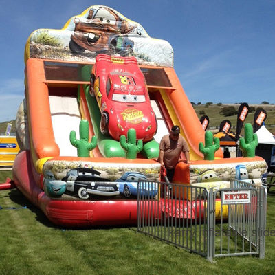 Capacidade máxima 100-500 kg Slide do castelo inflável O melhor entretenimento ao ar livre