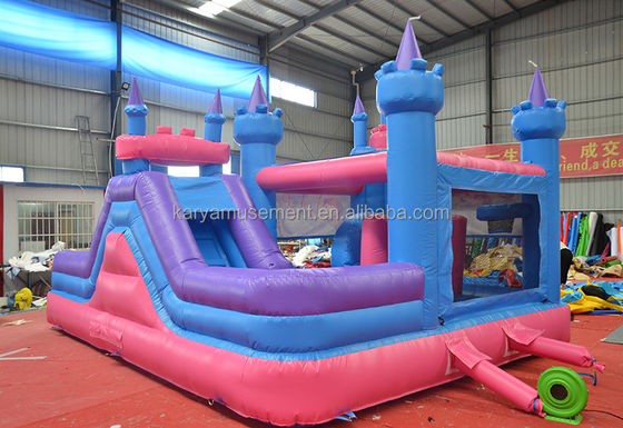 Características PORTÁVEL Crianças Castelo Desobediente Casa Inflável de Salto com Deslizamento e Piscina