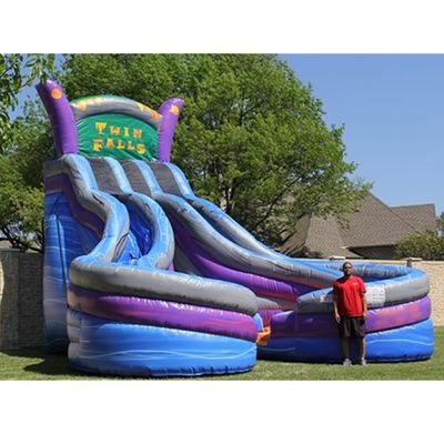 Jardim de fundo divertida grande escorrega de água inflável com duas faixas de deslizamento molhado e 0,55 mm Plato PVC