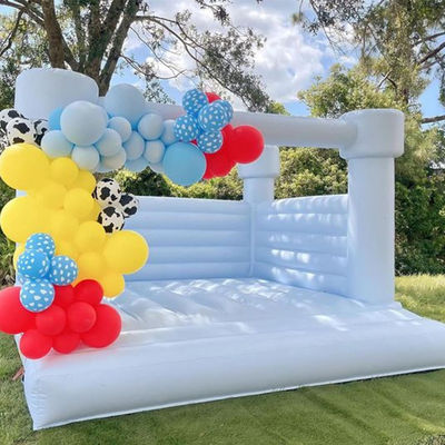 Logotipo Logotipo personalizado Impresso Bandeira inflável branca para festa Moonwalk Castelo de saltos