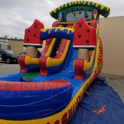 Slide de água de melancia refrigerada inflável com apoio de piscina