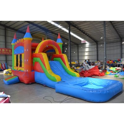 Certificado CE Crianças Casa de salto inflável comercial com escorrega e piscina