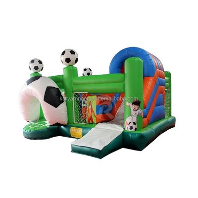 Slide de salto e pontuação PVC inflável casa de segurança combinado para entusiastas de futebol unisex