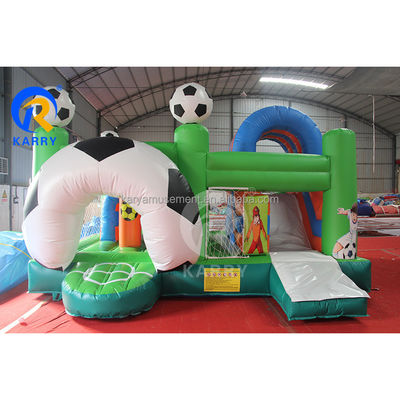 Slide de salto e pontuação PVC inflável casa de segurança combinado para entusiastas de futebol unisex
