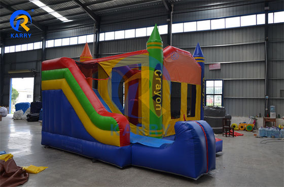 Casa de salto de lápis de cor inflável equipada com ventilador e design personalizável