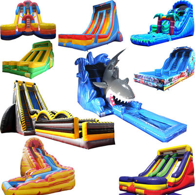 Área de Jardim Inflável Comercial Slide de Água Azul Crush com piscina