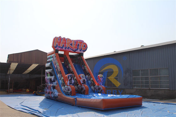 Equipamento inflável de PVC comercial Personagens de anime de sangue quente Deslizamento de água com piscina