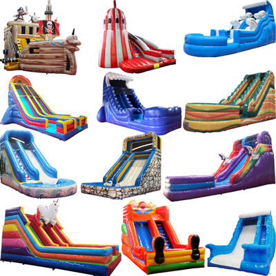 Capacidade máxima 100-500 kg Slide de água comercial inflável com piscina e dupla pista