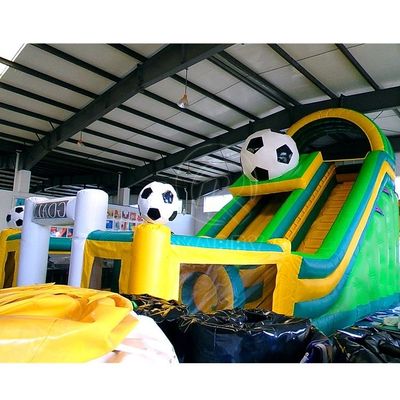 Slide de futebol comercial inflável Slide seco e molhado para brincar ao ar livre ou interior das crianças