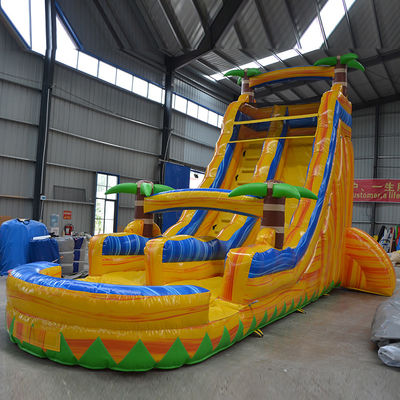 Slides de água infláveis no quintal com acessórios para piscina e reparação Capacidade máxima &gt; 500 kg