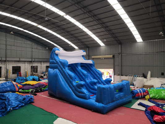 Slides úmidos infláveis comerciais com piscina e soprador de ar