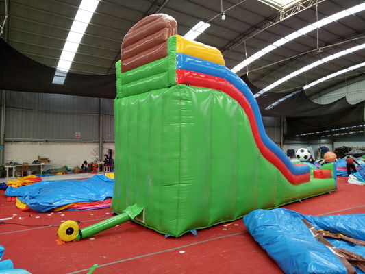 Jogos esportivos de basquete inflável comercial Slide de piscina aquática para crianças e adultos