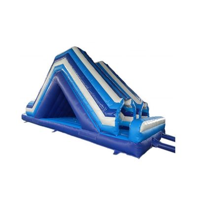 Slide inflável de água interior com grande pista dupla e piscina combinada úmida