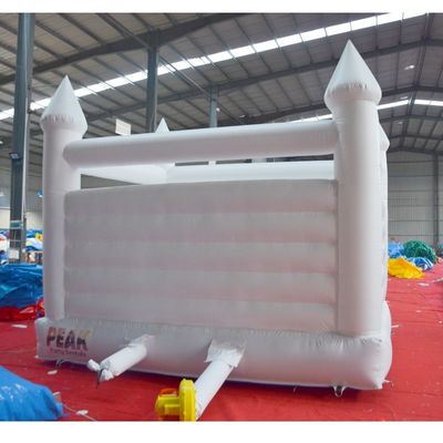 Características PORTABLE Branco inflável Casamento Castelo de salto para necessidades personalizadas