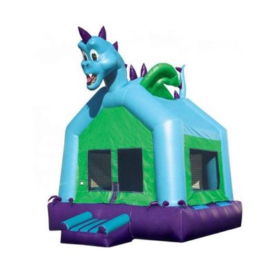 Castelo de salto inflável de PVC colorido personalizado com kits de reparo de deslizamentos de água incluídos