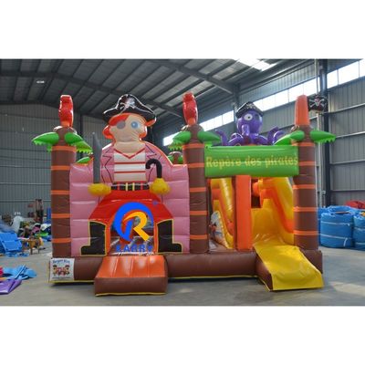 Casa de salto inflável portátil com curso de obstáculos e design de polvo