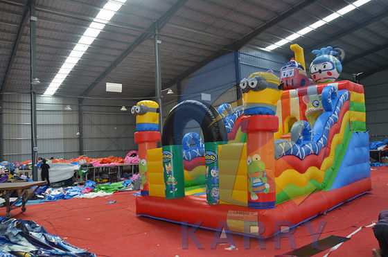 PARQUE CIDADE PORTABLE FUN com porta-bandeira inflável com escorrega para entretenimento infantil