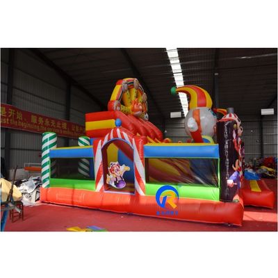 Jardim de inflável para crianças com casa de salto com escorrega