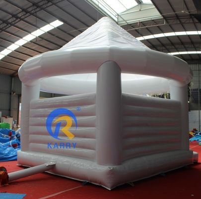 Cama de salto de trampolim de casamento inflável branco personalizado 4 * 4m para salto de festa de adultos