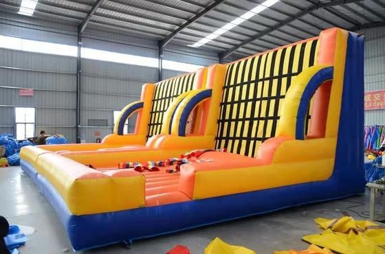 Jogo esportivo inflável de parede pegajosa com roupas de pasta comercial e soprador com soprador